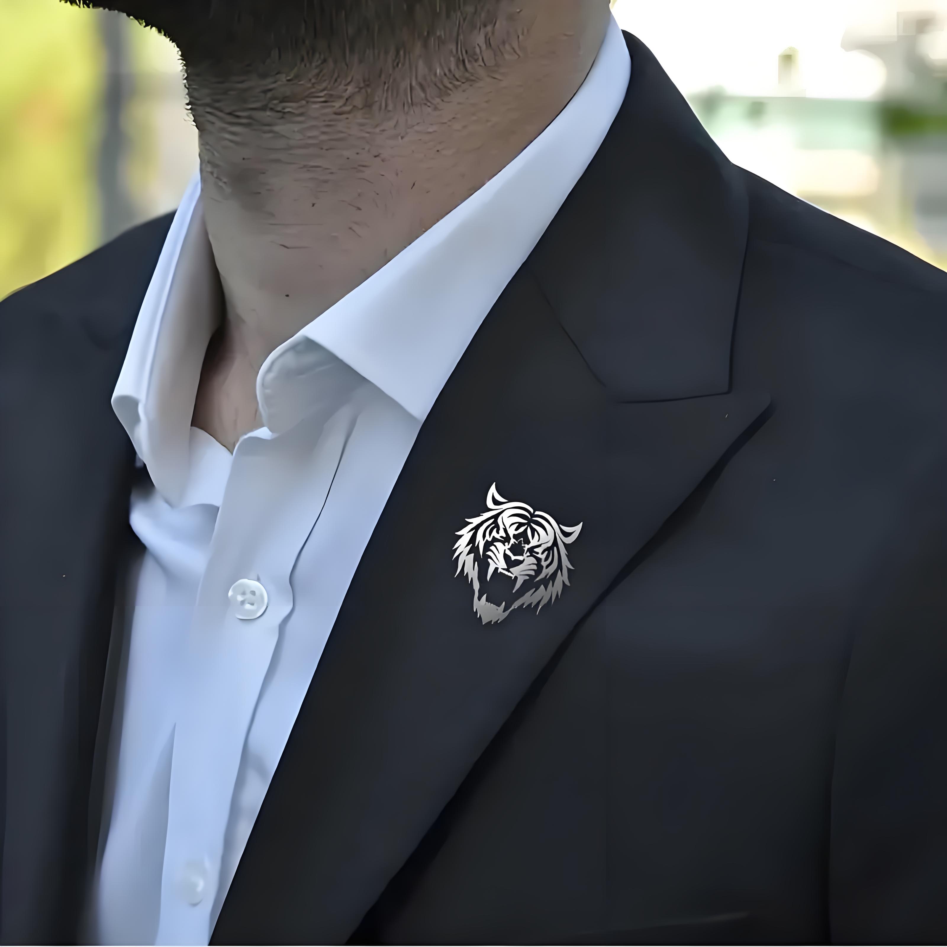 Tuxedo Lapel Pin - Épingle à revers tête de tigre